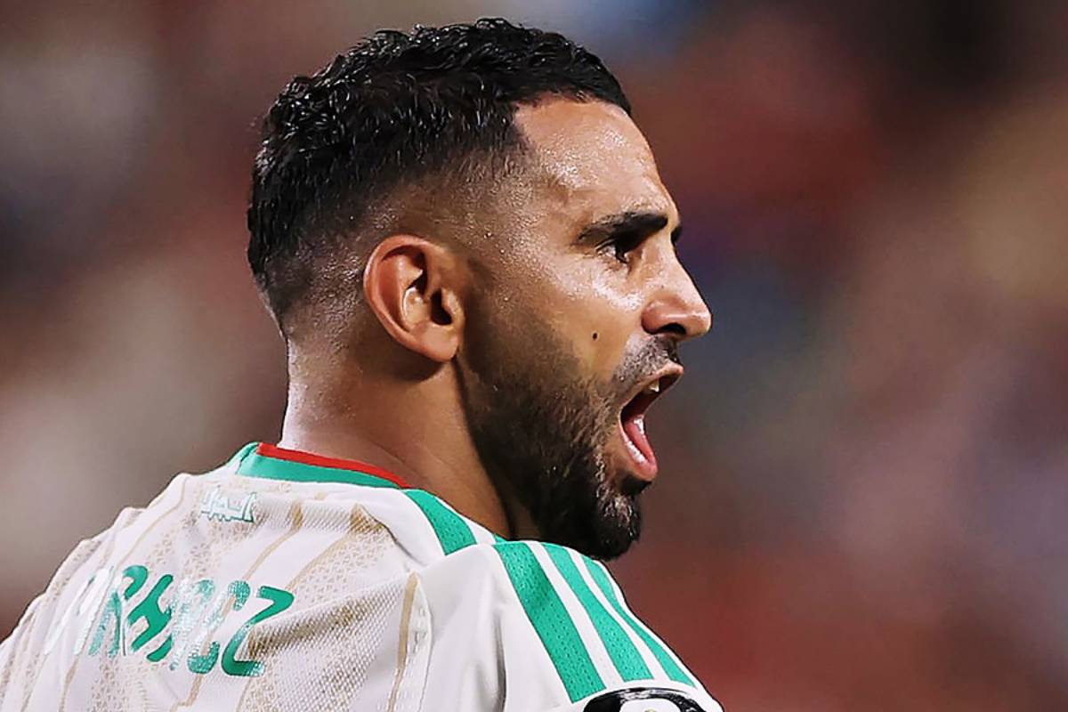 Algérie : Riyad Mahrez met un terme à carrière internationale