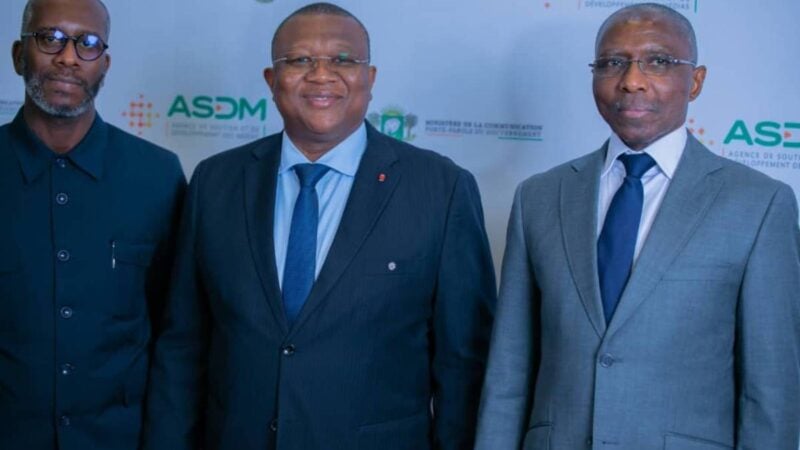 Côte d'Ivoire : l'ASDM dote 12 radios en équipements techniques