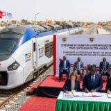Sénégal : le TER s'étend vers Thiès avec l'appui financier de la France et de l'Europe