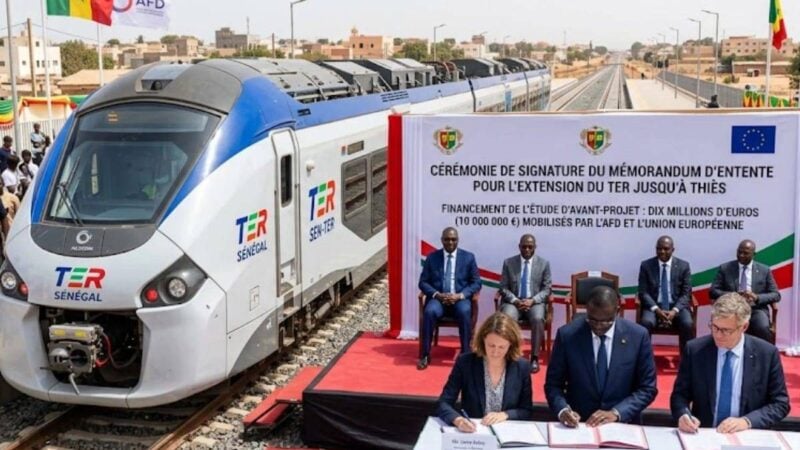 Sénégal : le TER s'étend vers Thiès avec l'appui financier de la France et de l'Europe