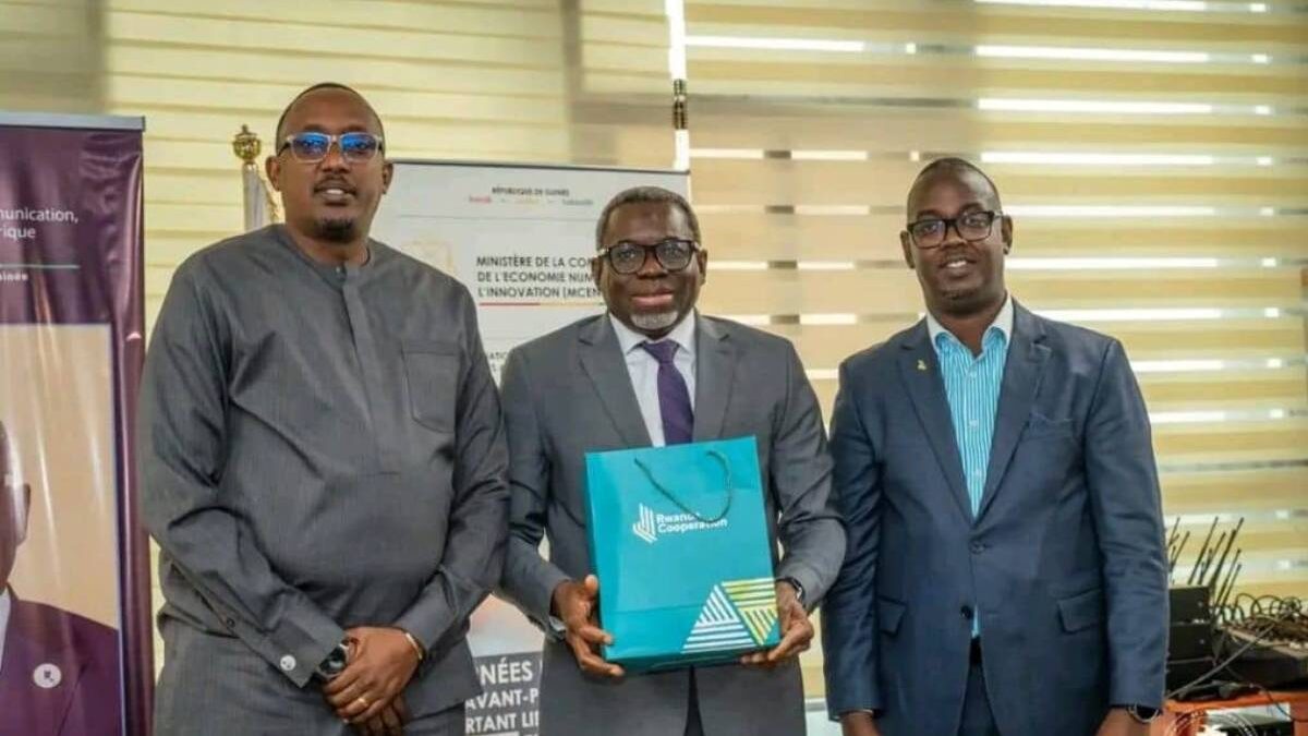 Transformation digitale : la Guinée muscle ses ambitions avec l'aide du Rwanda
