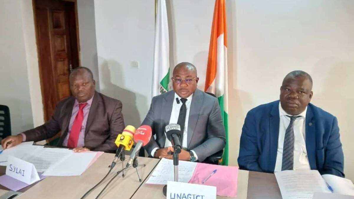 Côte d'Ivoire : les syndicats des impôts font bloc face à la crise des 39 milliards FCFA
