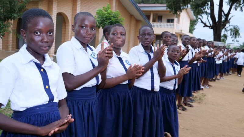 Côte d'Ivoire : voici la longueur de jupe exigée pour les élèves filles