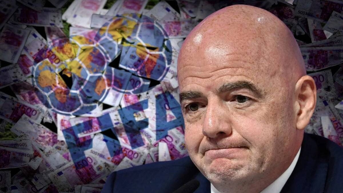 FIFA : Gianni Infantino capitule sur les droits du Mondial