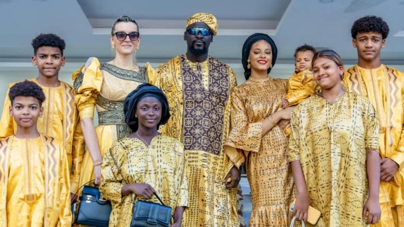 Guinée : Mamadi Doumbouya va quitter le pays avec sa famille