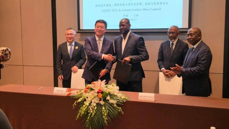 Textile : la Côte d'Ivoire signe un accord industriel avec la Chine