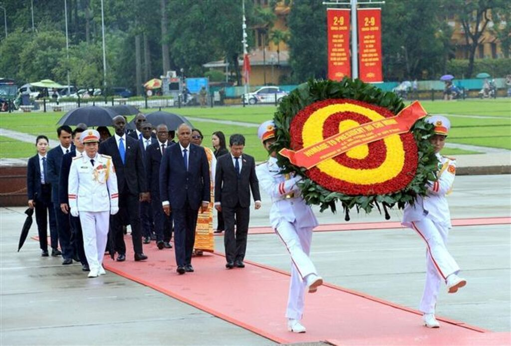 Côte d'Ivoire : Patrick Achi achève sa visite au Vietnam - Afrique sur 7
