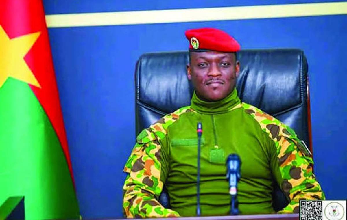 Ibrahim Traoré, président du Burkina Faso, veut réformer le football burkinabè