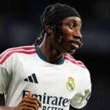 Yan Diomande protégé par José Mourinho contre les critiques de la presse