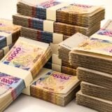 CBAO 120 millions : liasses de billets de 10 000 francs CFA