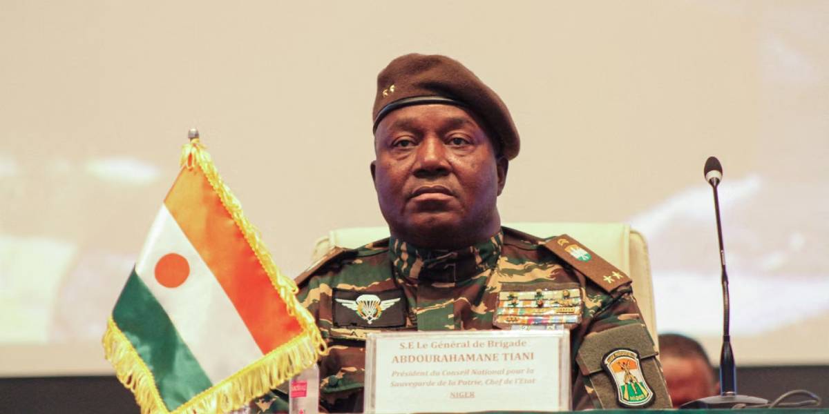 France : 2 agents de renseignement nigériens expulsés
