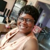 Cancer du sein : Pulchérie Kpato conseille aux Centrafricaines de consulter dès les premiers signes - Afrique sur 7