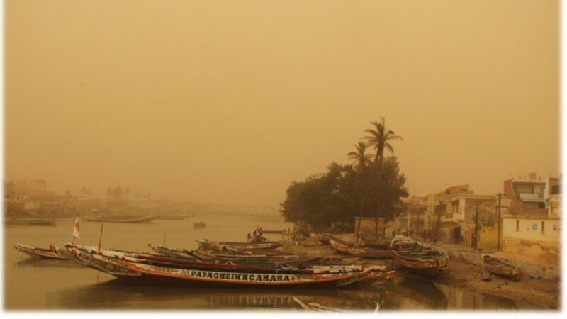 ANACIM, brume de poussière sur les pirogues au Sénégal