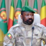 Assimi Goïta, président de la transition au Mali, où la déchéance de nationalité est élargie