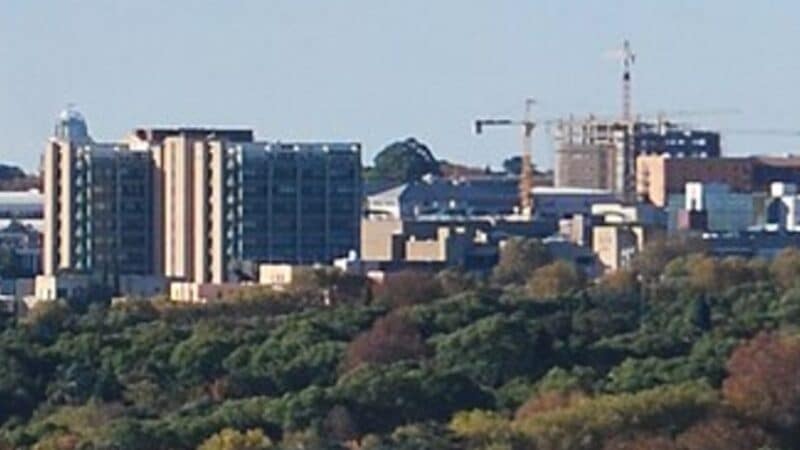 Classement PIB Afrique 2026 : le quartier d'affaires de Sandton à Johannesburg, Afrique du Sud