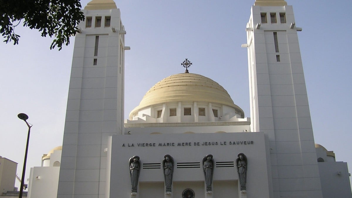 Lundi 2 novembre férié ou non : la cathédrale du Souvenir africain de Dakar avant la Toussaint 2026