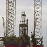 Plateforme pétrolière au Gabon : une plateforme de forage autoélévatrice (illustration)